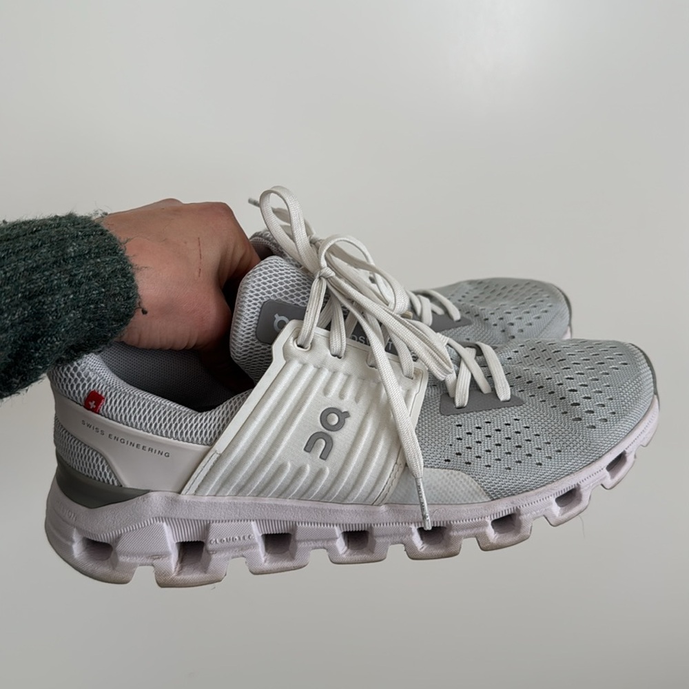 ON tennis shoes size 7